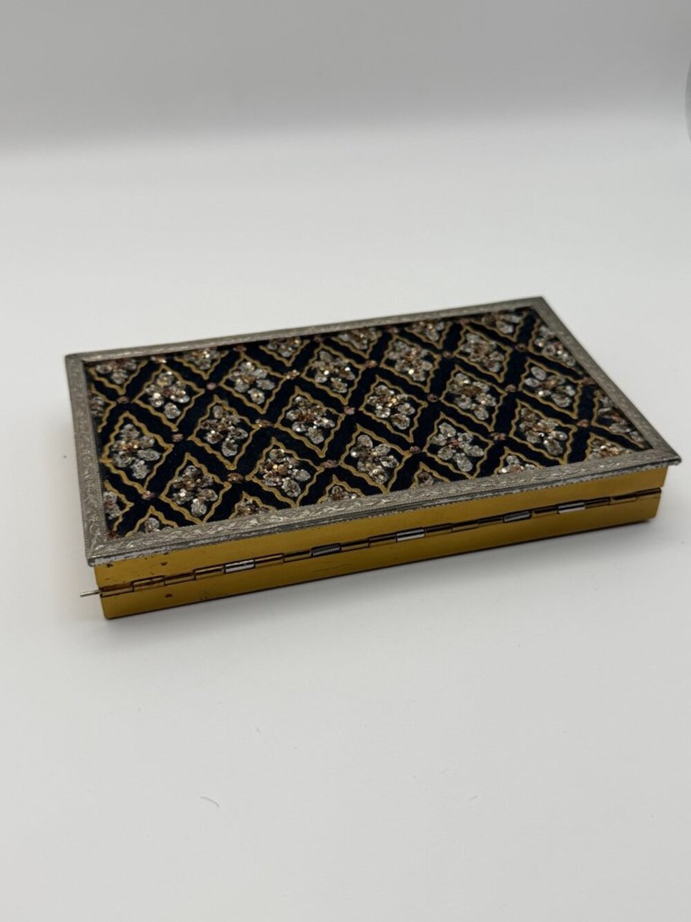 Vintage Ornate Beaded Vanity Compact Makeup Case Secret Compartment VTG 1950's - Picture 3 of 15